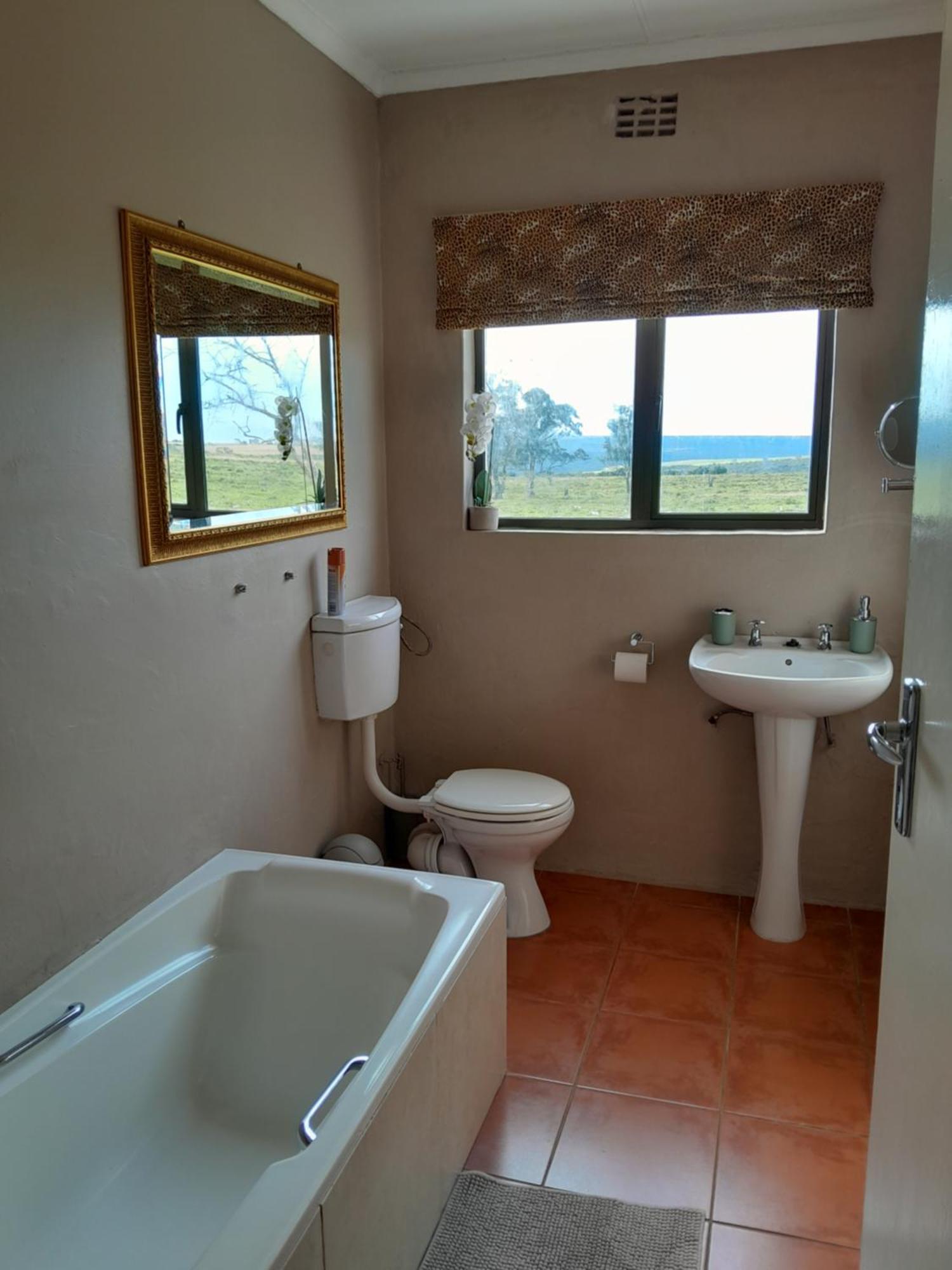 The Ranch House At African Safari Lodge Grahamstown Esterno foto